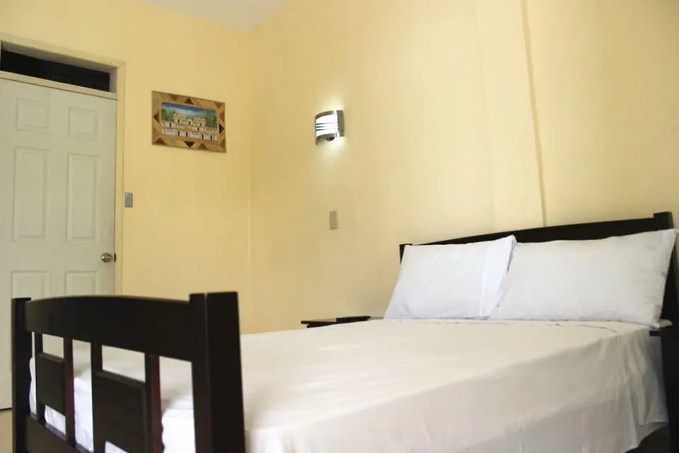 Auberge Pont-Gaudin Gonaives Hotel